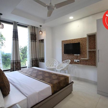 Oyo 9732 Amar Motel Nayagaon Luaran gambar