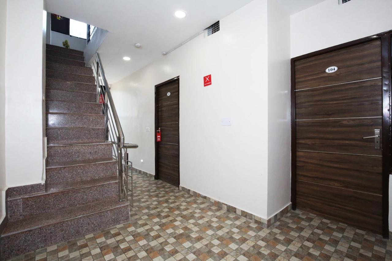 Oyo 9732 Amar Motel Nayagaon Luaran gambar